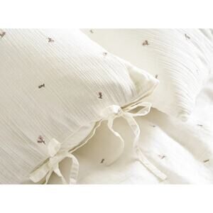 New Altar'd State Single Clara Pillow Sham, Cottage Core, Delicate Floral, King
